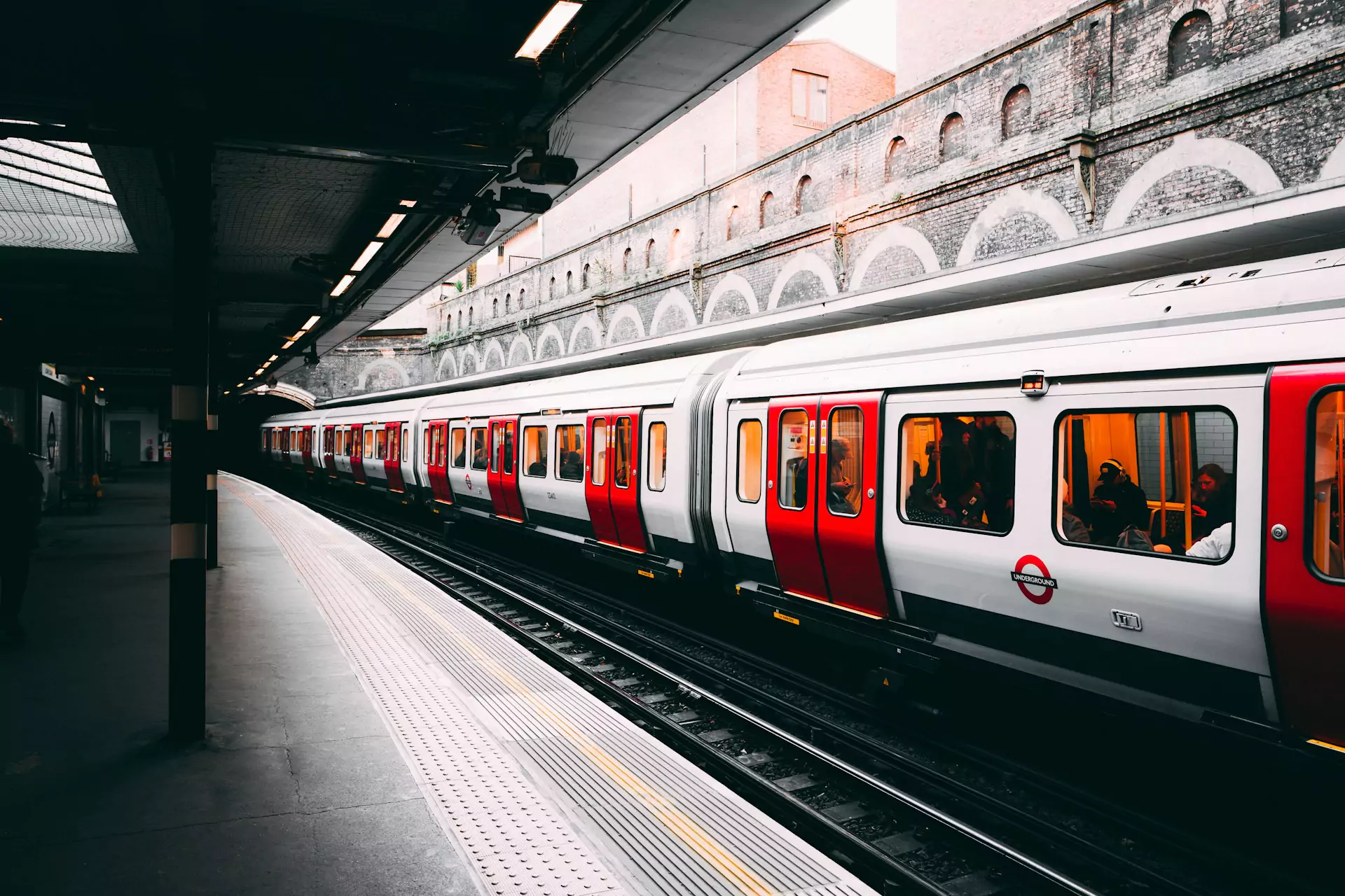 See London Tube Stations Closure Plan for This Weekend